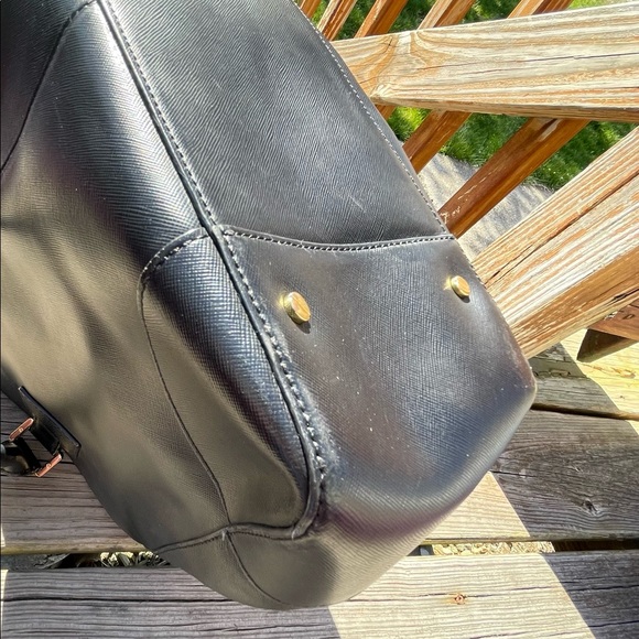 Tory Burch Robinson Double Zip Saffiano Tote - Picture 6 of 10